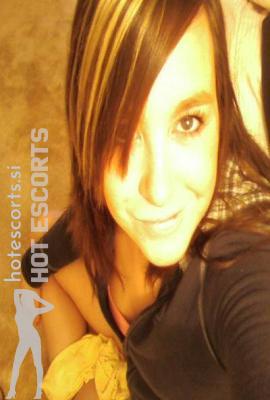 Žametna Lara Escort Sentilj