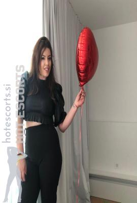 EnaLepotička Escort Maribor